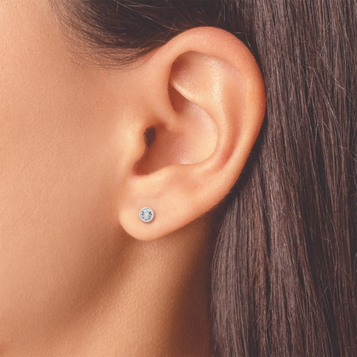 Inverness Pendiente Titanio 17C Solitario Bisel Cristal Clear 4 Mm 1 Unidad